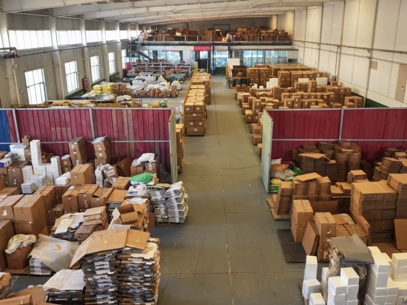 LEAMAI pneumatic compression products packaging warehouse and global shipping